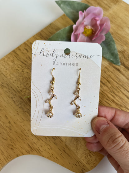 Dainty Flower Earrings