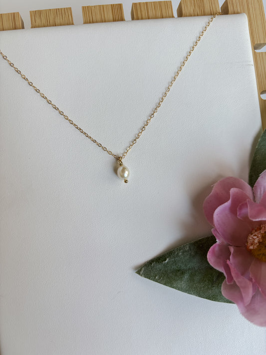 Single Pearl 14k Gold Filled Necklace